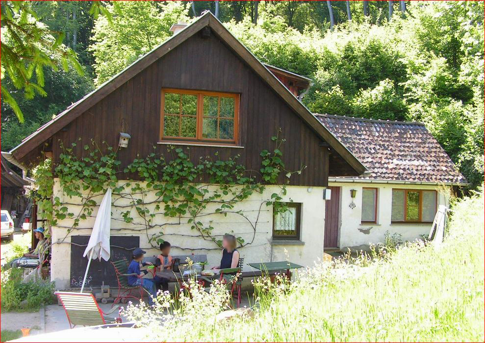 Errichtung eines Anbaues an ein Bauernhofensemble