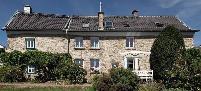 Grundsanierung eines historischen denkmalgeschützten Fachwerkhofes von 1700