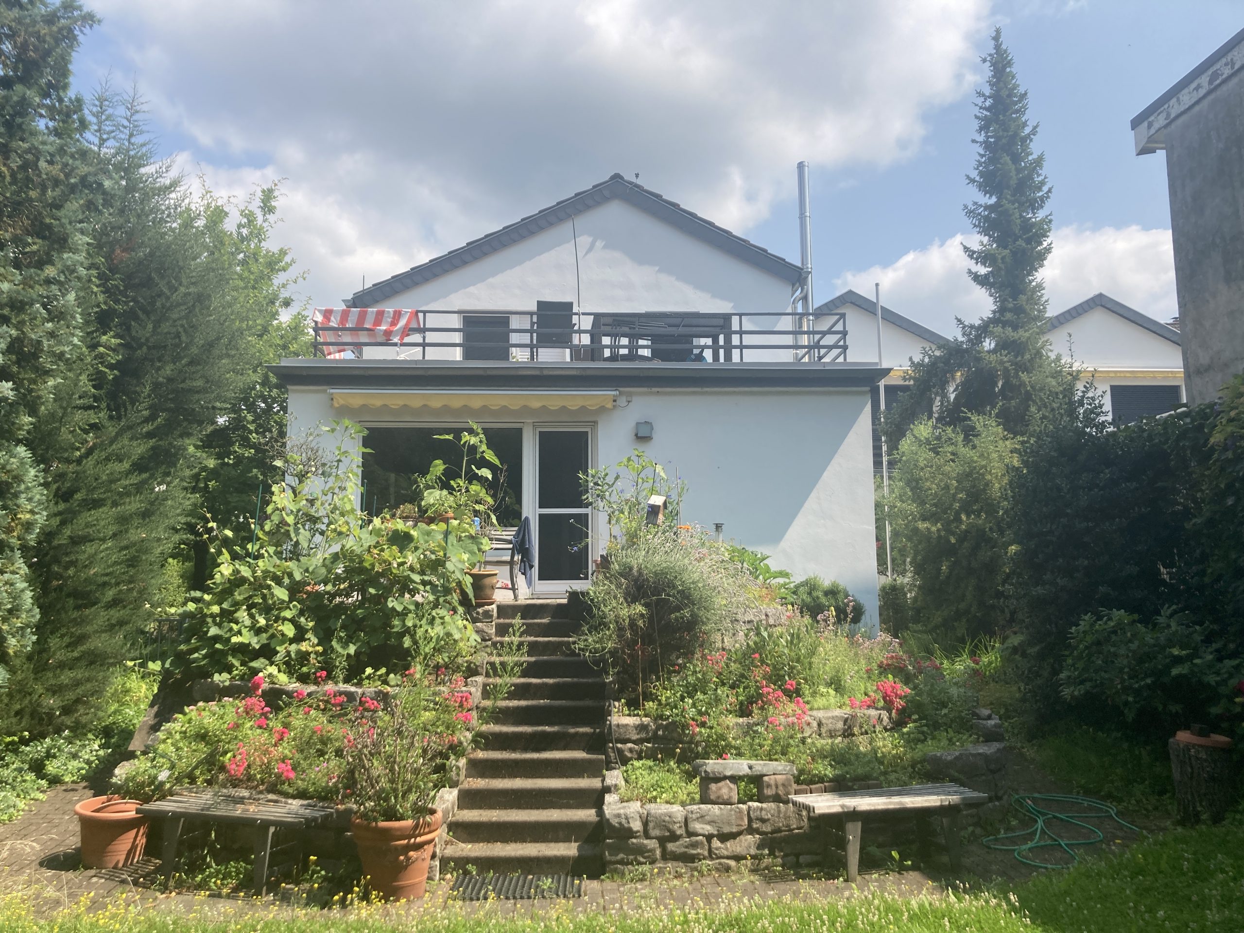 Trennung eines Hauses in zwei separate Häuser