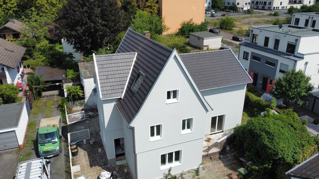 Sanierung und Umbau eines Zweifamilienwohnhauses