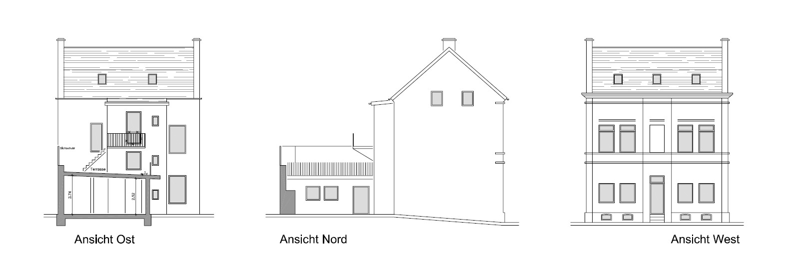 Anbau eines Balkons an ein Einfamilienhaus und Umnutzung des Flachdachs in eine Dachterrasse